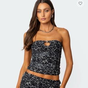 Edikted Gray Leopard Print Tube Top